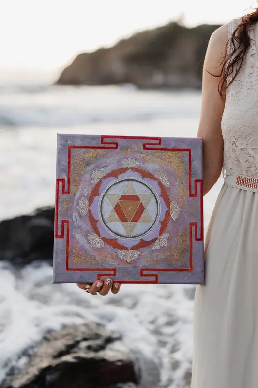 Янтра на Венера — ръчно рисувана, за любов и изобилие